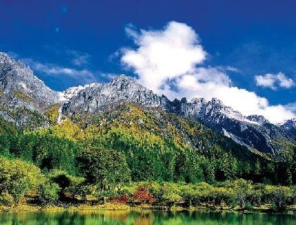 四川有哪些山？想去爬山。