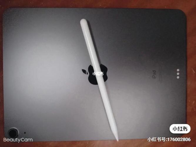 
</p>
<p>
iPad+Air电容笔套装是什么意思
</p>
<p>
