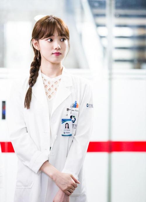 doctors女二陈书雨扮演者是谁