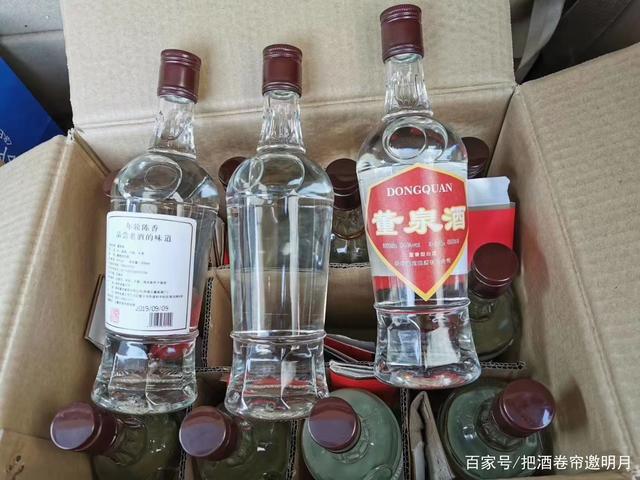 一件酒有多少瓶呢？