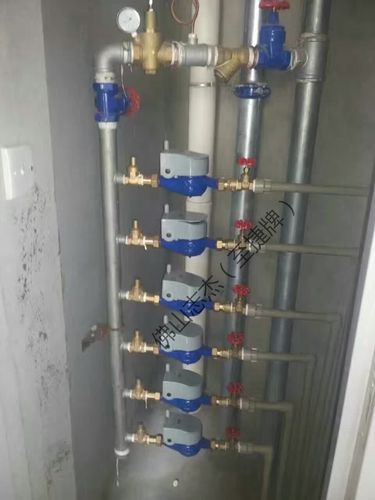 空调机房分水器、集水器的工作原理及作用？