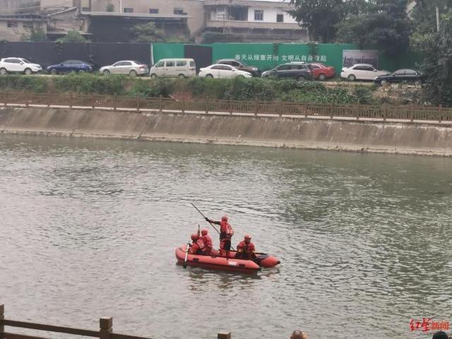 四川女孩泳池中溺亡无人发现，家属该如何维权？