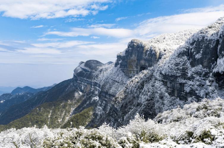 冬天去金佛山怎么玩_冬季金佛山旅游攻略