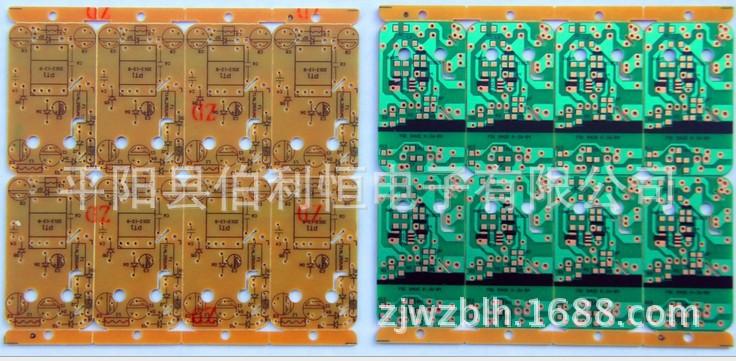 真心请教，电路板（PCB）两个角上的白色塑料（像三角形的小耳朵样的，方便插拔和电路板固定）叫什么名字？